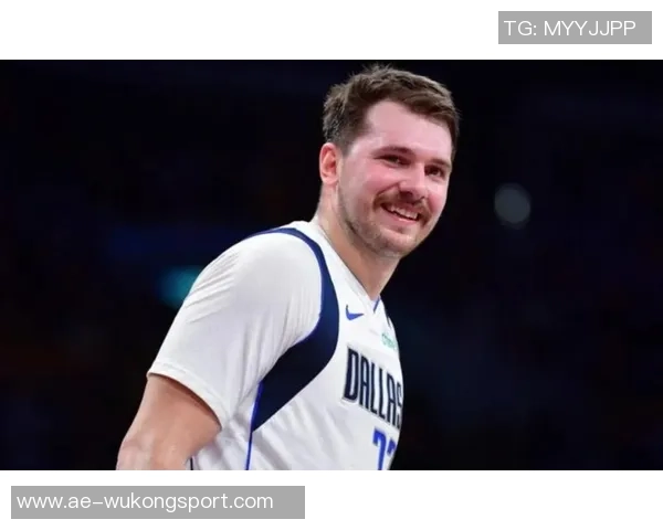 雷迪克谈东契奇无球打法的适用性与个人期望的差异 雷迪克谈东契奇无球打法的适用性与个人期望的差异